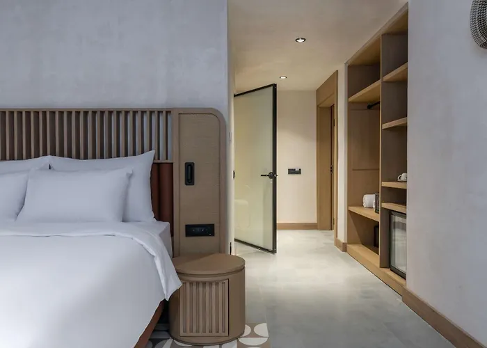 Radisson Blu Hotel, Отель Каш